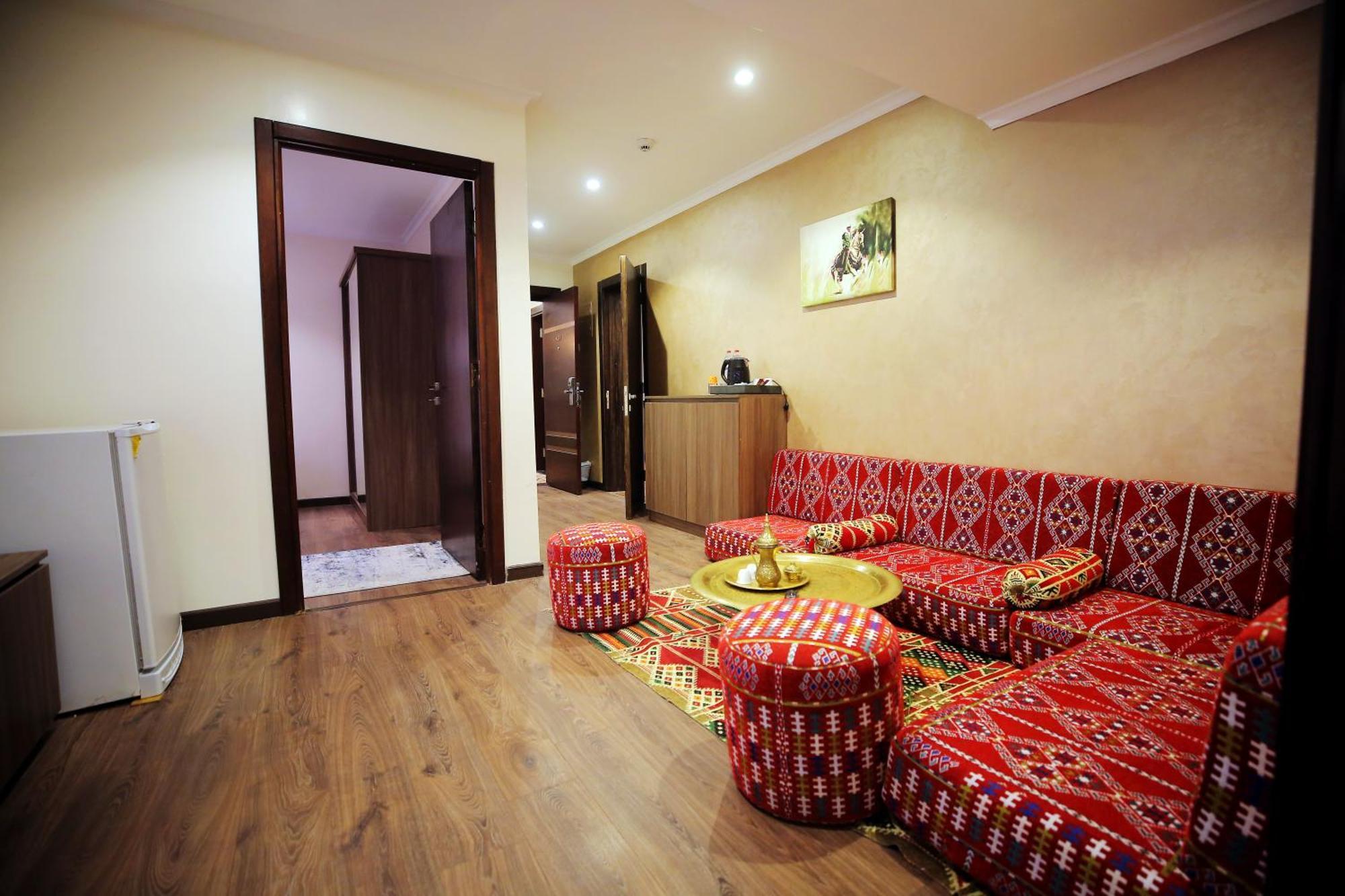 Cairo Taj Hotels & Suites - Dokki Bagian luar foto