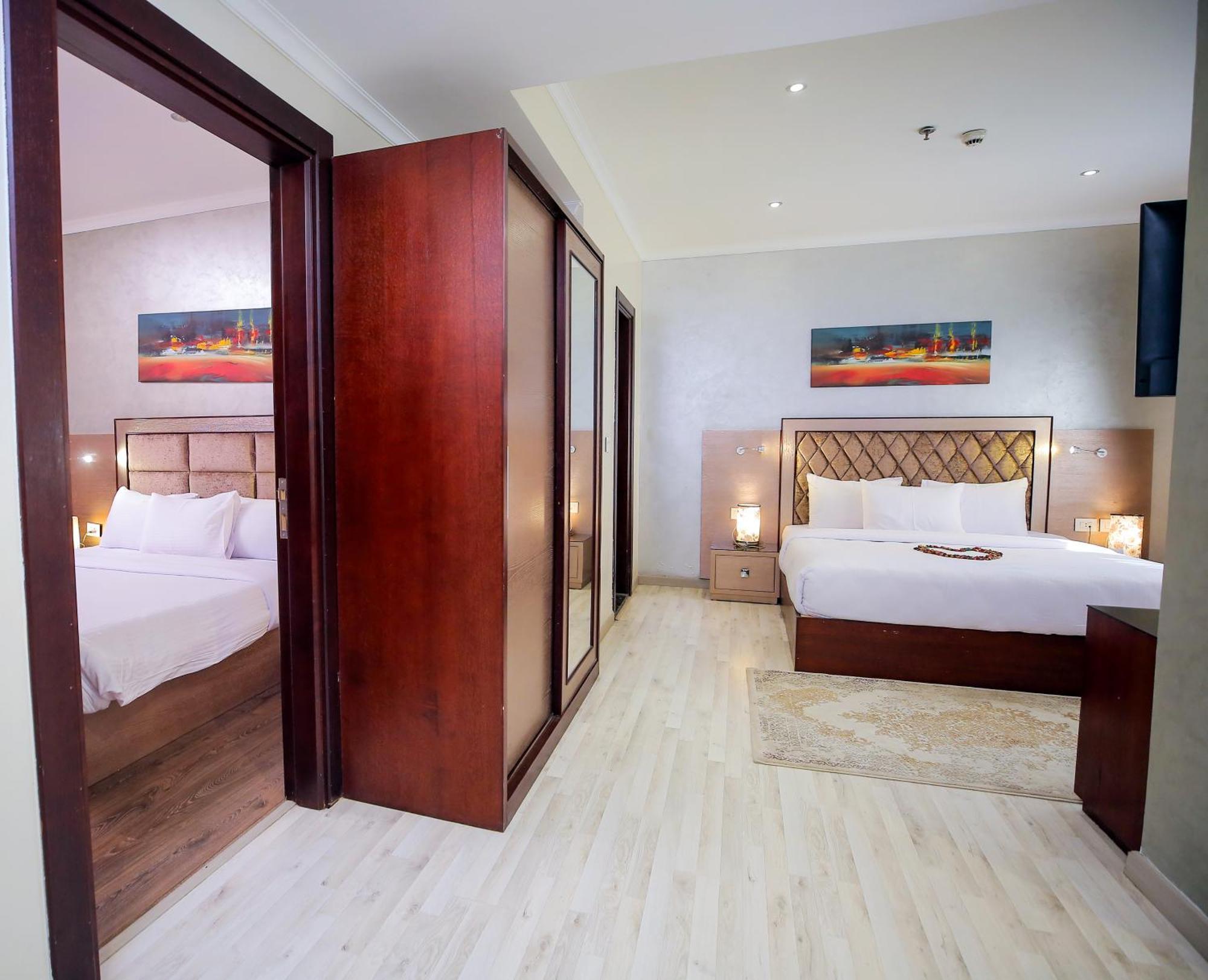 Cairo Taj Hotels & Suites - Dokki Bagian luar foto